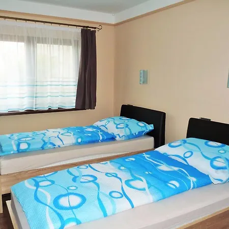 Guest house Erika Vendeghaz Mogyorod
