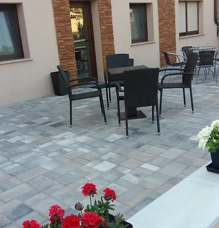 Erika Vendeghaz Guest house